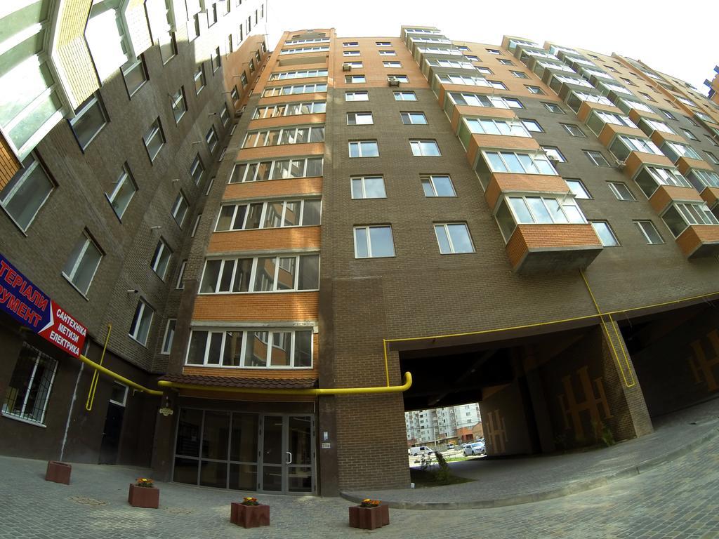 Naberezhnaya Roshen Apartment วินนิตซา ภายนอก รูปภาพ